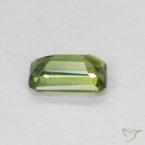 Zaffiro Verde foresta chiaro naturale da 0.42 ct, Ottagonale / Taglio smeraldo, VS