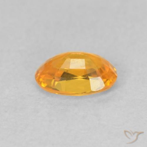 Zaffiro Arancio-Oro naturale da 0.57 ct, Ovale, VVS-VS