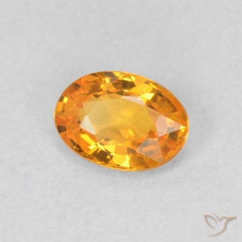Zaffiro Arancio Medio naturale da 0.53 ct, Ovale, VVS-VS