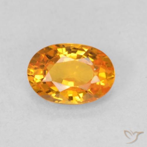 0.68ct Naturale Arancione brillante Zaffiro, Ovale, VS