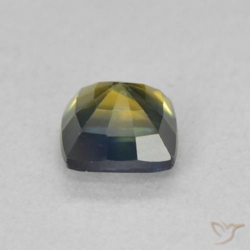 Zaffiro Verde giallastro naturale da 0.67 ct, Cuscino, VVS-VS