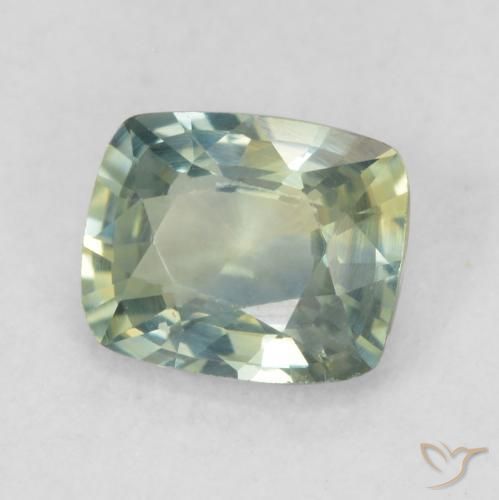 Zaffiro Verde giallastro naturale da 0.92 ct, Cuscino, VVS