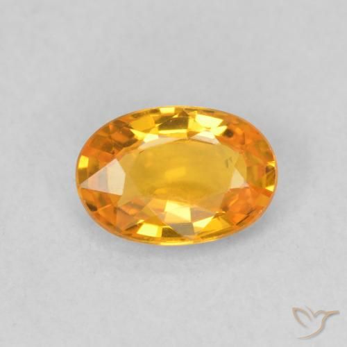 0.66ct Naturale Arancione brillante Zaffiro, Ovale, VVS-VS
