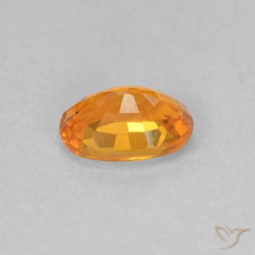 Zaffiro Arancione brillante naturale da 0.57 ct, Ovale, VVS-VS