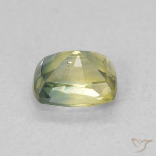 Zaffiro Verde giallastro naturale da 0.66 ct, Cuscino, VVS-VS