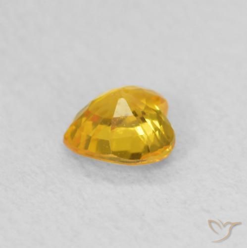 Zaffiro Oro medio naturale da 0.39 ct, Cuore, VS