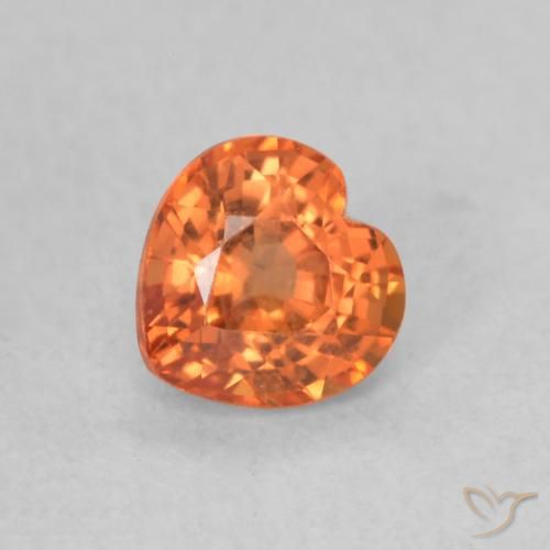0.53ct Naturale Arancia Fuoco Zaffiro, Cuore, VS