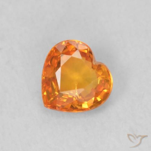 0.42ct Naturale Arancione brillante Zaffiro, Cuore, VS