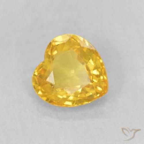 Zaffiro Dorato medio naturale da 0.44 ct, Cuore, VVS-VS