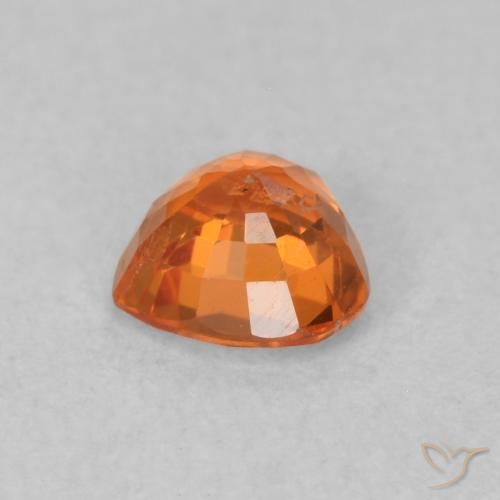 Zaffiro Arancia Fuoco naturale da 0.48 ct, Cuore, VS