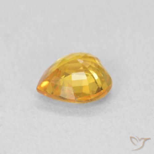 Zaffiro Dorato naturale da 0.41 ct, Cuore, VS