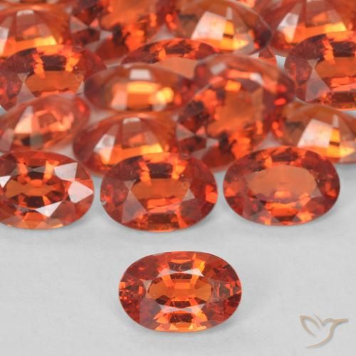0.53ct Naturale Arancia Fuoco Zaffiro, Ovale, VS