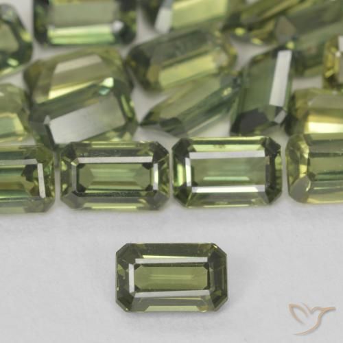 0.45ct Naturale Verde caldo Zaffiro, Taglio smeraldo, VS