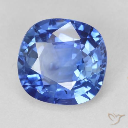 Zaffiro Blu scuro medio naturale da 3.23 ct, Cuscino, VVS-VS