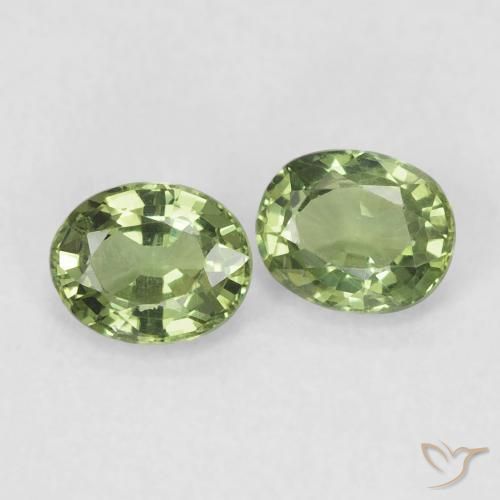 Gemme di Zaffiro Verde caldo naturale da 0.83 ct, Ovale, VVS-VS