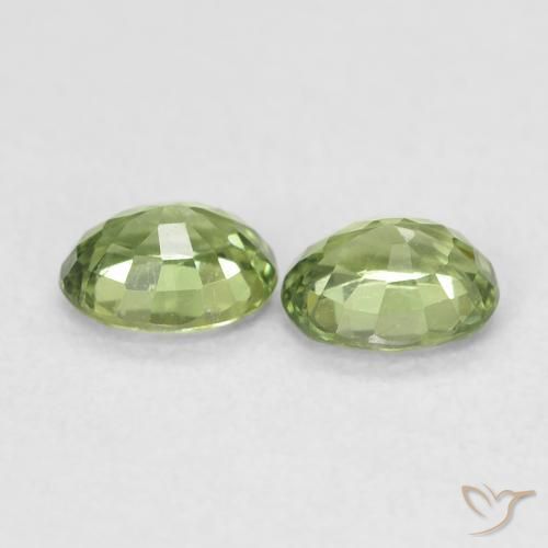Gemme di Zaffiro Verde caldo naturale da 0.83 ct, Ovale, VVS-VS