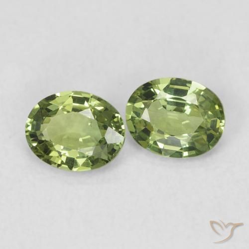 Gemme di Zaffiro Verde caldo naturale da 0.70 ct, Ovale, VVS-VS