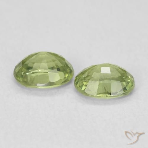 Gemme di Zaffiro Verde medio naturale da 0.85 ct, Ovale, VS