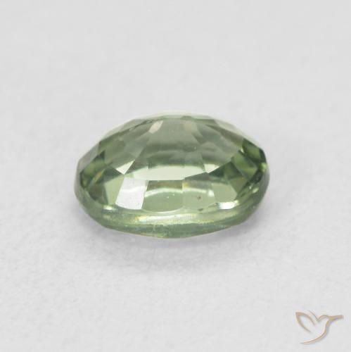 Zaffiro Verde chiaro naturale da 0.66 ct, Ovale, VVS-VS