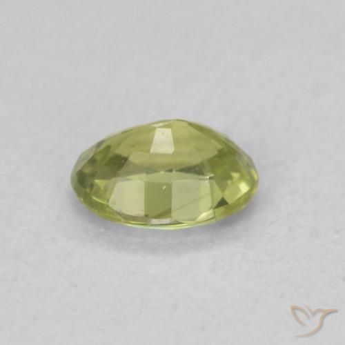 Zaffiro Verde oliva naturale da 0.45 ct, Ovale, VS