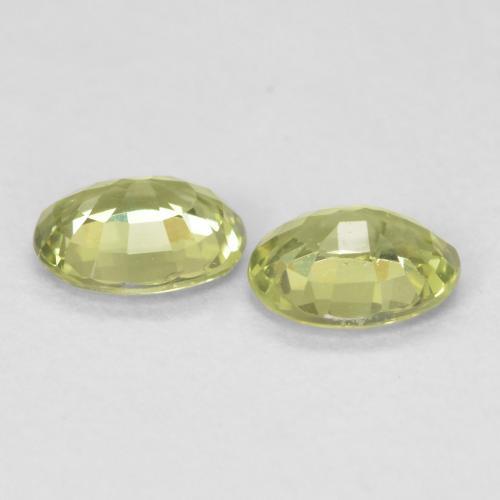 Gemme di Zaffiro Verde chiaro naturale da 0.79 ct, Ovale, VVS-VS