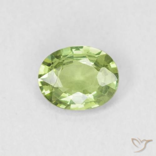 0.38ct Naturale Giallo verde Zaffiro, Ovale, VVS
