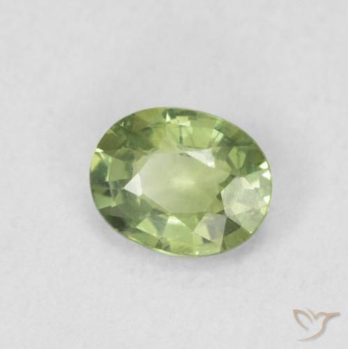 Zaffiro Verde caldo naturale da 0.39 ct, Ovale, VVS-VS
