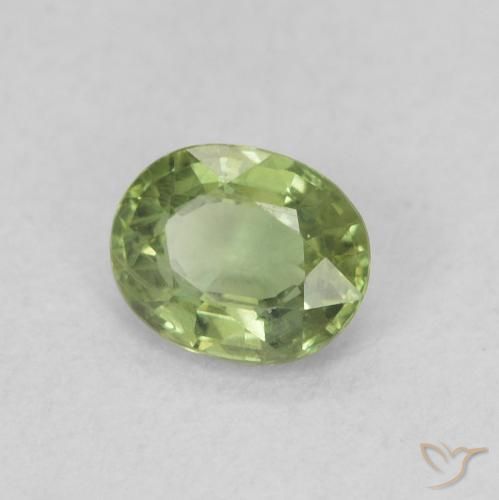 Zaffiro Verde caldo naturale da 0.45 ct, Ovale, VVS-VS