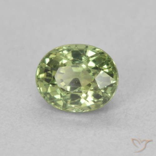 Zaffiro Verde medio naturale da 0.66 ct, Ovale, VVS-VS