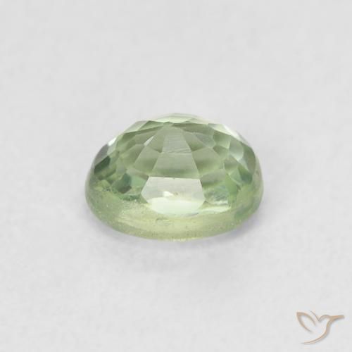 Zaffiro Verde molto chiaro naturale da 0.60 ct, Ovale, VVS-VS