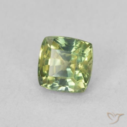 Zaffiro Verde medio naturale da 0.54 ct, Cuscino, VVS-VS