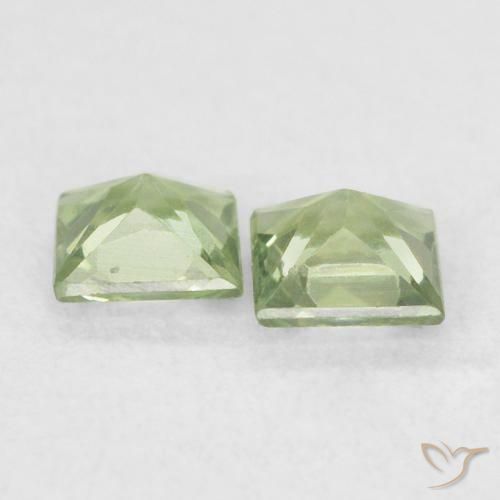 Gemme di Zaffiro Verde salvia molto chiaro naturale da 0.36 ct, Quadrato, VS