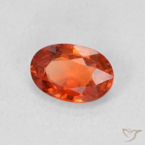 Zaffiro Arancia Fuoco naturale da 0.70 ct, Ovale, VVS-VS