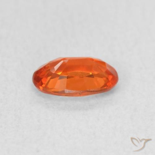 Zaffiro Arancio Medio naturale da 0.51 ct, Ovale, VS
