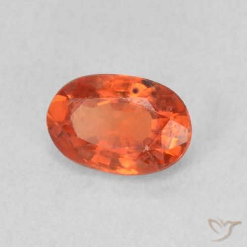 Zaffiro Arancio Medio naturale da 0.68 ct, Ovale, VS