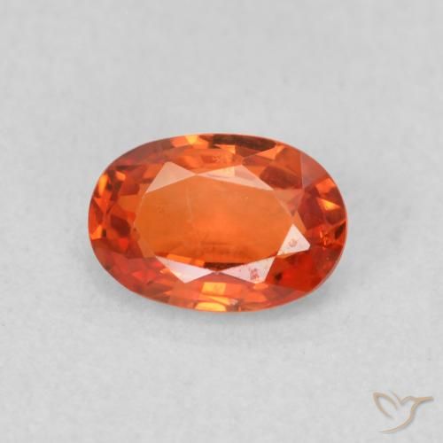 0.66ct Naturale Arancione rossastra Zaffiro, Ovale, VS