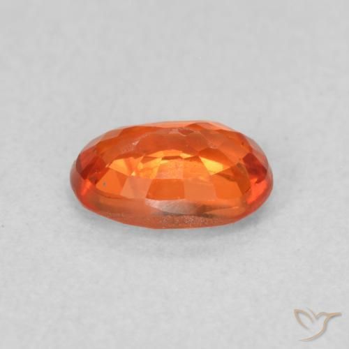 Zaffiro Arancione rossastra naturale da 0.66 ct, Ovale, VS