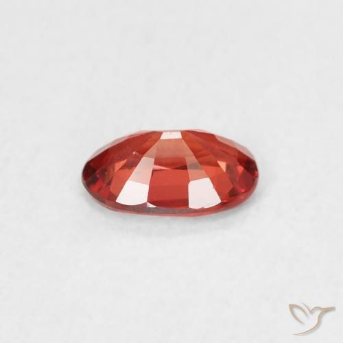 Zaffiro Rosso cremisi brillante naturale da 0.51 ct, Ovale, VS