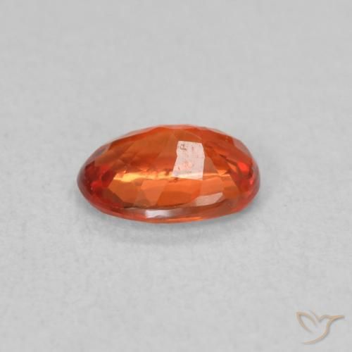 Zaffiro Arancione rossastra naturale da 0.57 ct, Ovale, VS