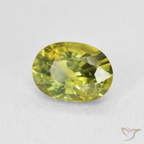 Zaffiro Verde giallastro naturale da 2.04 ct, Ovale, VVS-VS