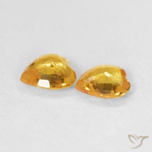 Gemme di Zaffiro Arancio dorato naturale da 0.61 ct, Cuore, VVS-VS