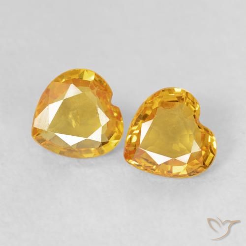 Gemme di Zaffiro Arancio dorato naturale da 0.72 ct, Cuore, VS