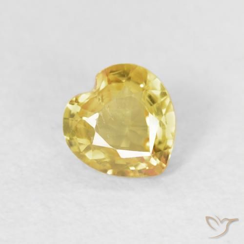 Zaffiro Oro chiaro naturale da 0.44 ct, Cuore, VS