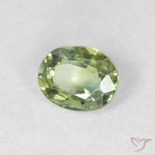 Zaffiro Verde caldo naturale da 0.30 ct, Ovale, VVS