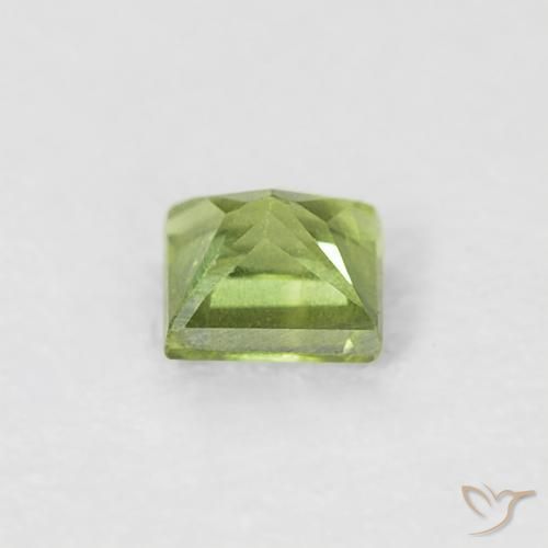 Zaffiro Verde chiaro e vivace naturale da 0.21 ct, Quadrato, VS