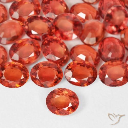 Zaffiro Arancione rossastra naturale da 0.38 ct, Taglio ovale, VS