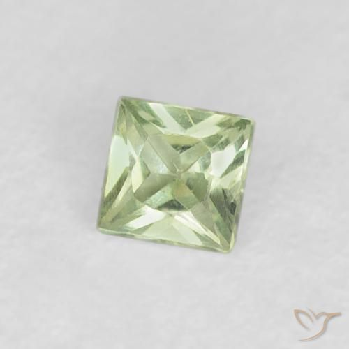 Zaffiro Verde molto chiaro naturale da 0.19 ct, Quadrato, VVS-VS