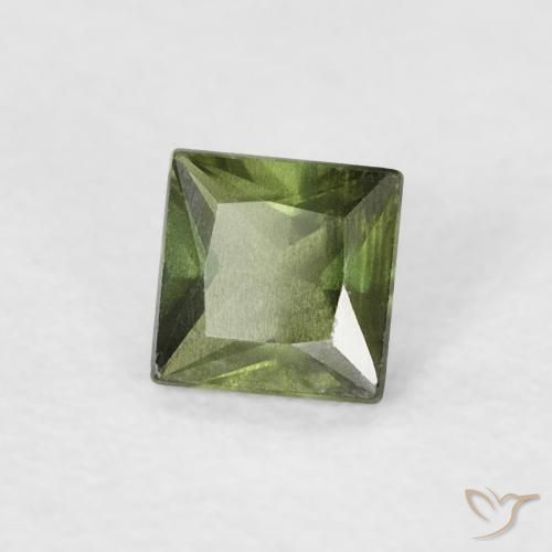 Zaffiro Verde caldo naturale da 0.37 ct, Quadrato, VS