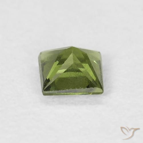 Zaffiro Medium Dark-Green naturale da 0.38 ct, Quadrato, VS