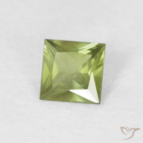 Zaffiro Verde medio naturale da 0.38 ct, Quadrato, VVS-VS